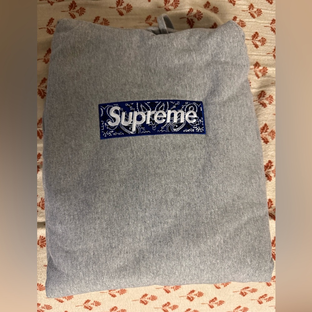 Supreme Bandana hoodie FW19